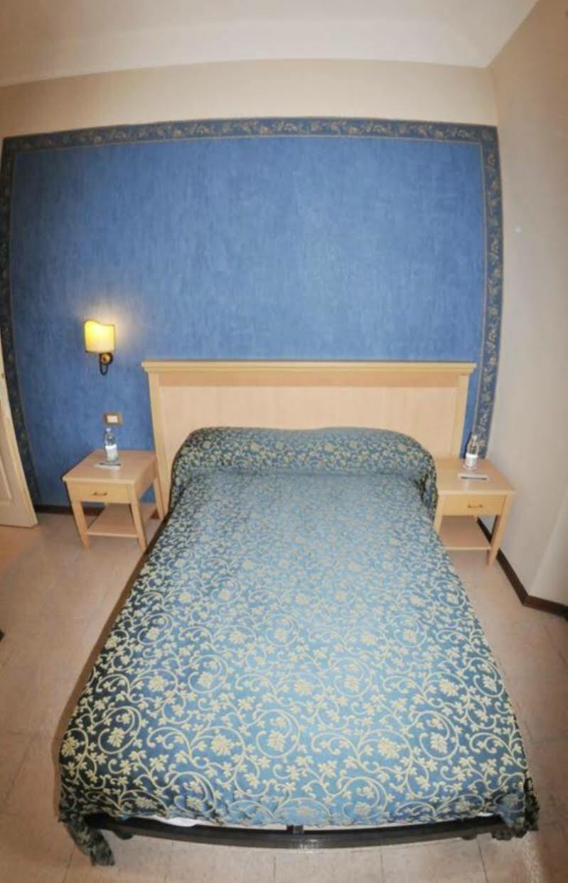 Hhb Hotel 佛罗伦萨 外观 照片